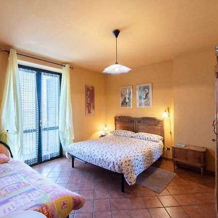 Villa Cascina Papa Mora Cellarengo Exterior foto