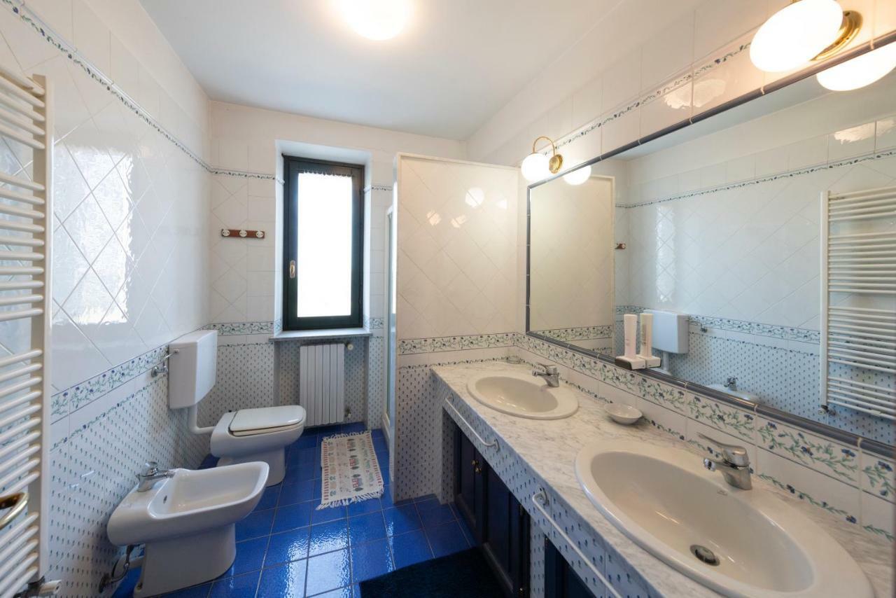 Villa Cascina Papa Mora Cellarengo Exterior foto
